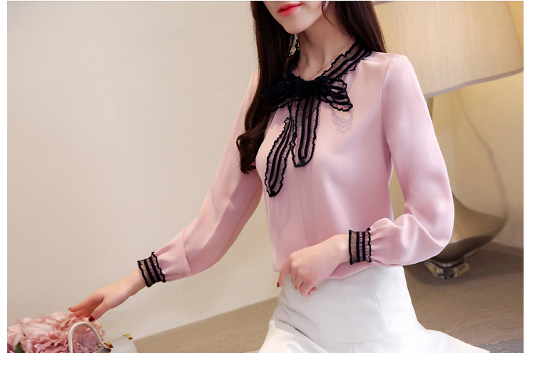 Blouse4049 เสื้อแขนยาวสีชมพู คอผูกโบว์ลูกไม้เพิ่มดีเทลความน่ารัก ผ้าโพลีเนื้อดีนุ่มหนามีน้ำหนักทิ้งตัว
