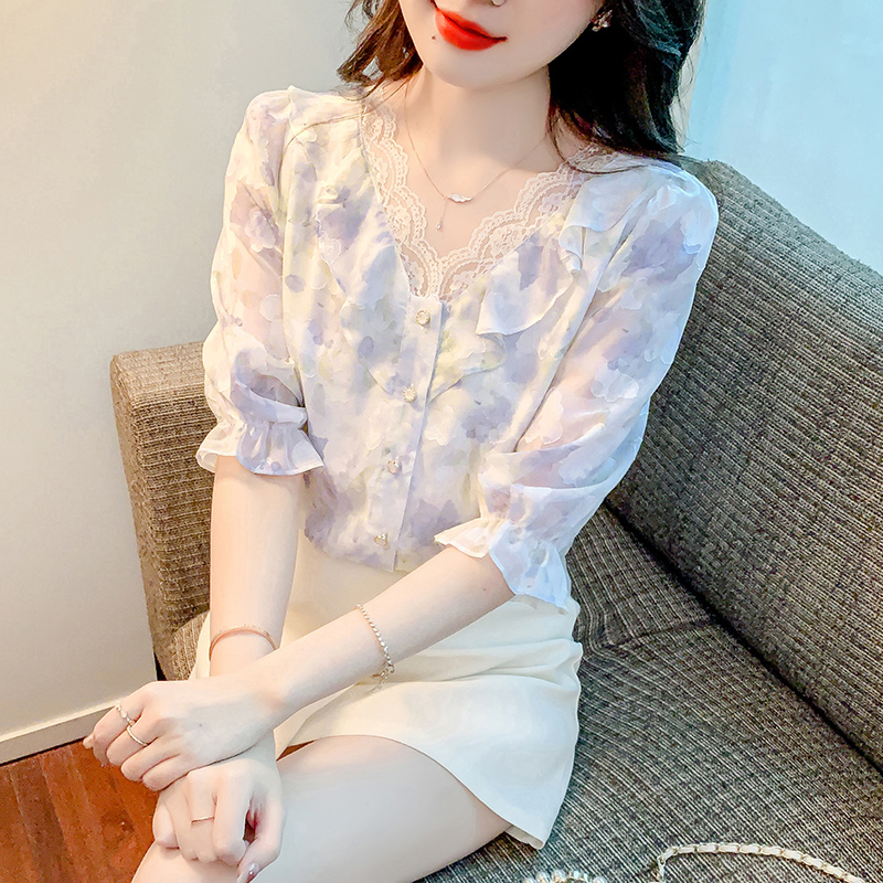 เสื้อลูกไม้ แขนสั้น
