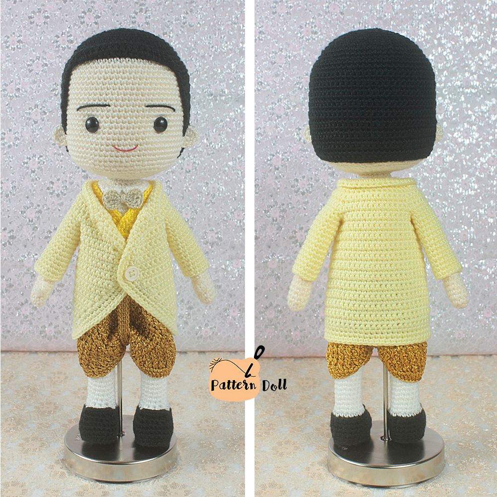 ตุ๊กตาถักคู่แต่งงานชุดไทย สมัย ร.๕