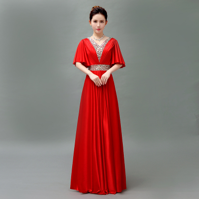 ชุดราตรี ชุดออกงาน ดีไซน์หรู