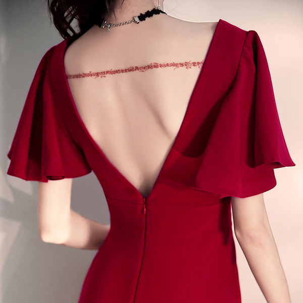 ชุดราตรี ชุดราตรีสวยหรู แบบ ทันสมัย Evening dress