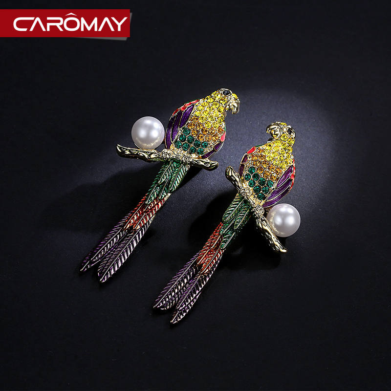 ต่างหู ตุ้มหูแฟชั่น By CAROMAY