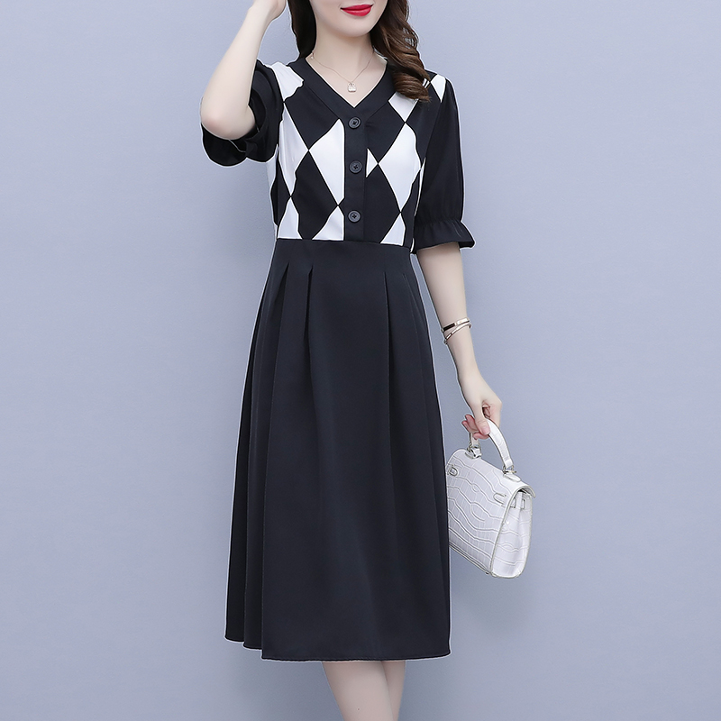 เดรสคนอ้วน เดรสสาวอวบ ชุดเดรสคนอ้วนวัยรุ่นแขนสั้น BY PLUS SIZE Girl