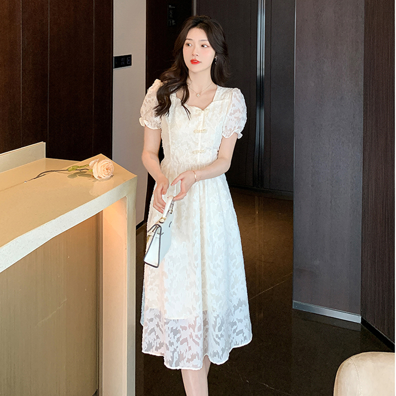 แบบชุดเดรสสวยๆ ชุดเดรสน่ารักๆสไตล์เกาหลี