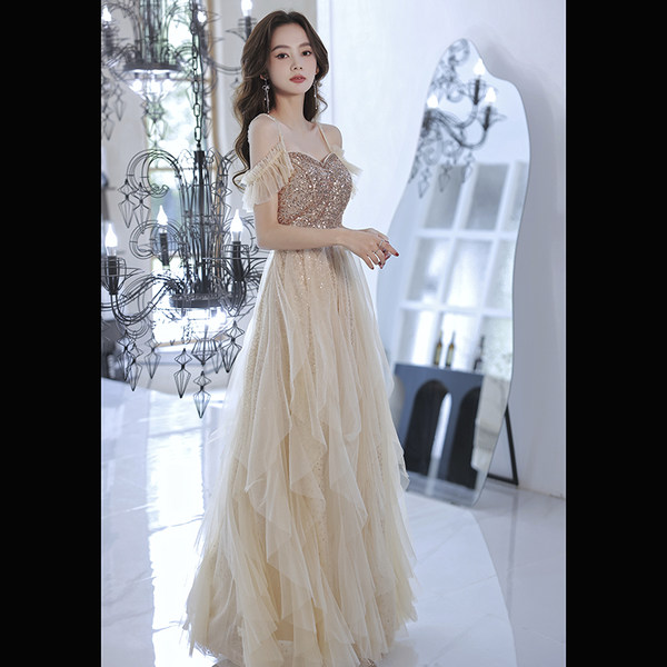 ชุดราตรี ชุดออกงาน ดีไซน์หรู แบรนด์ Angel