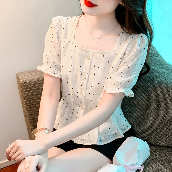 เสื้อลูกไม้ แขนสั้น