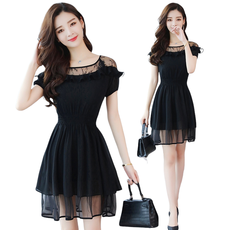 Dress4462 เดรสชีฟองสีดำ อกลูกไม้แต่งระบาย แขนตุ๊กตา เอวสม็อครอบ ชายกระโปรงแต่งผ้าโปร่งซีทรูซ้อนด้านใน มีซับในอย่างดีทั้งชุด ผ้าชีฟองเนื้อดีเกรดพรีเมียมเนื้อดีหนามีน้ำหนักทิ้งตัวสวย งานสวยหรูดีเทลดีเทลไม่ซ้ำใคร ใส่เก๋ๆ ได้บ่อย ใส่ทำงาน/ใส่