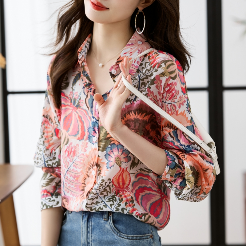 เสื้อเชิ้ตผู้หญิงแขนยาว เสื้อเชิ้ตผู้หญิงใส่ทํางาน 390 บาทต่อชิ้น ฟรีค่าจัดส่ง