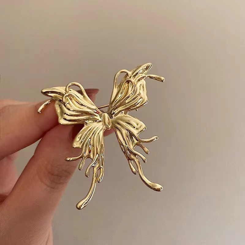 เข็มกลัด เข็มกลัดสวยๆ เข็มกลัดติดเสื้อ Brooch
