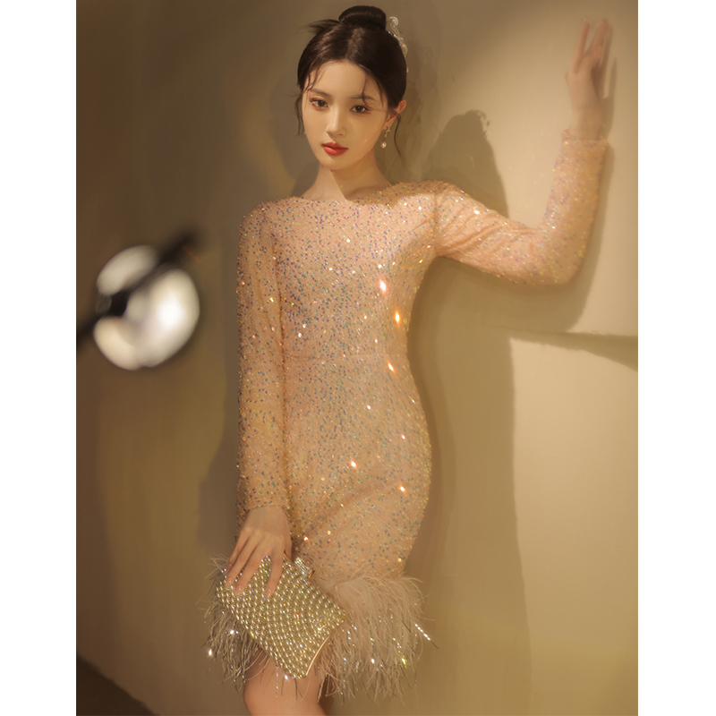 ชุดราตรี ชุดราตรีสวยหรู แบบ ทันสมัย Evening dress