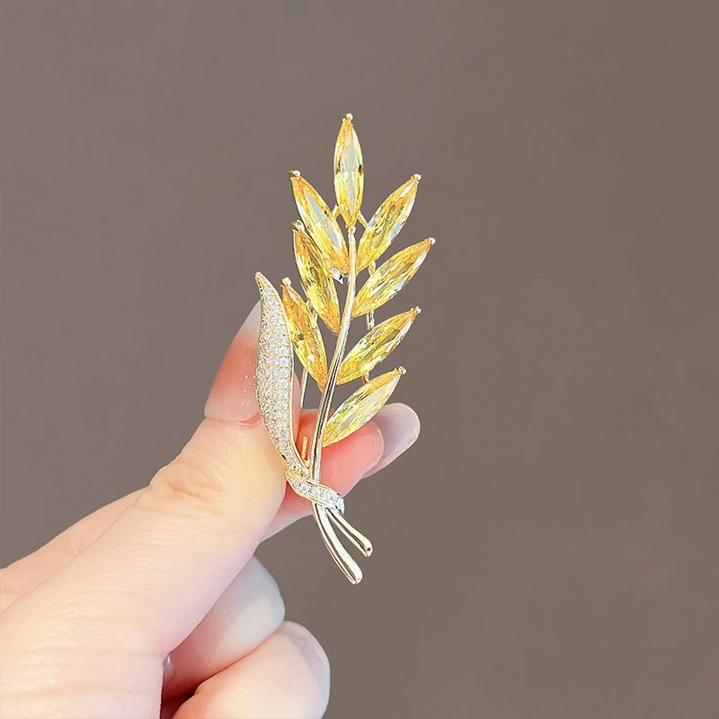 เข็มกลัด เข็มกลัดสวยๆ เข็มกลัดติดเสื้อ Brooch
