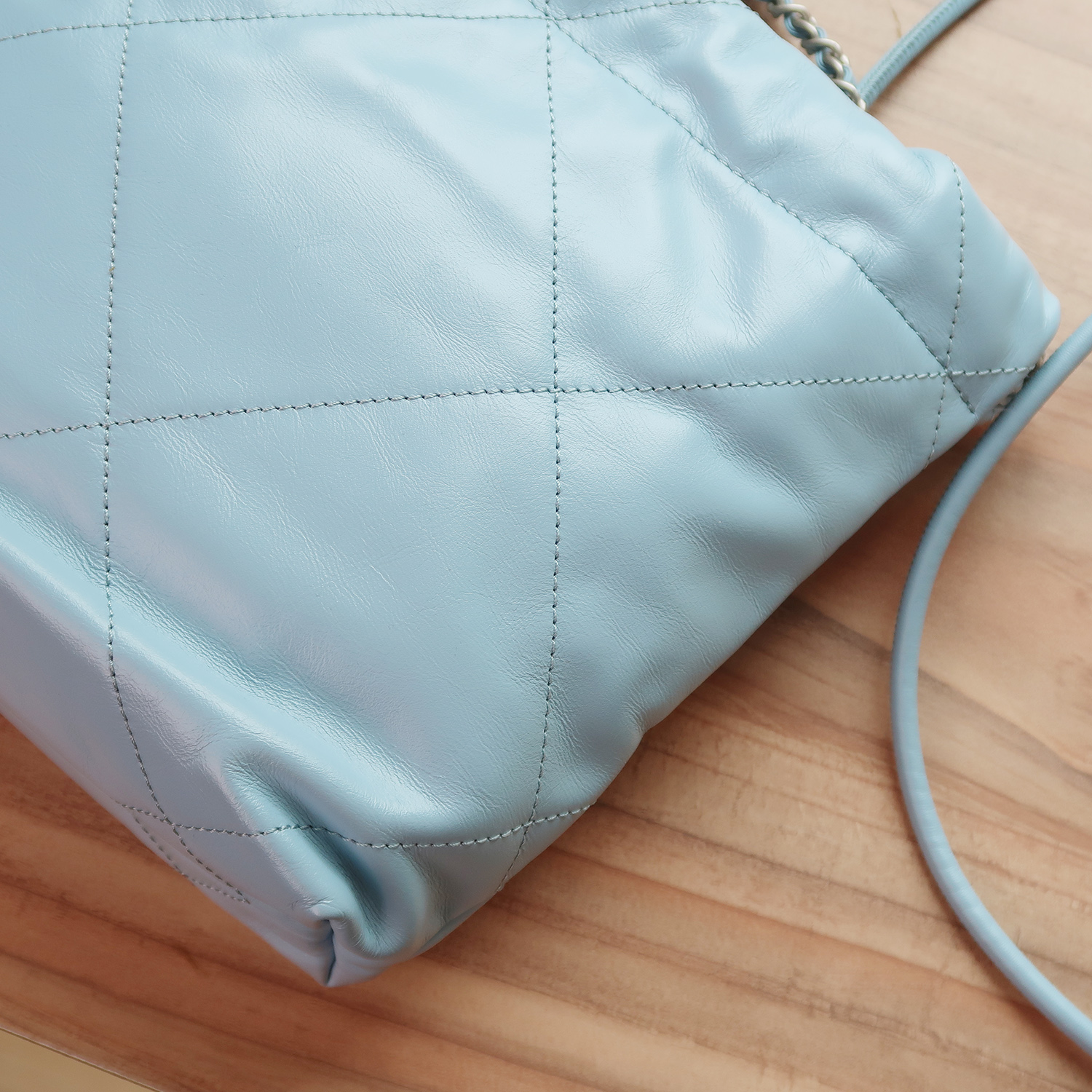 Chanel Blue Shiny Calfskin Mini 22 SHW