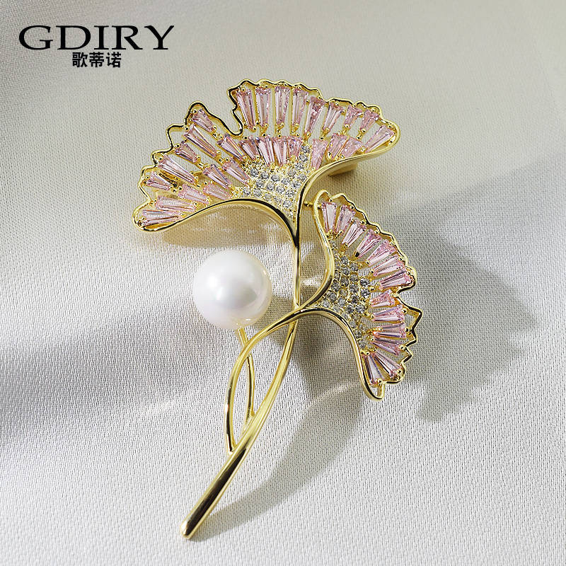 เข็มกลัด เข็มกลัดสวยๆ เข็มกลัดติดเสื้อ Brooch