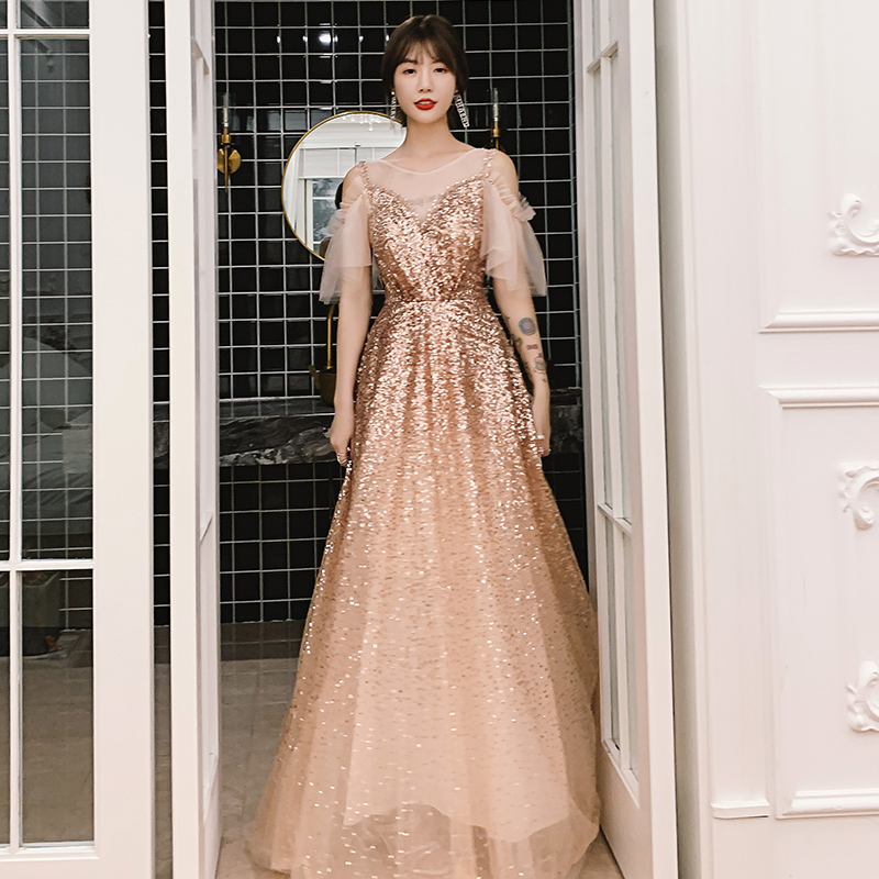 ชุดราตรี ชุดราตรีสวยหรู แบบ ทันสมัย Evening dress