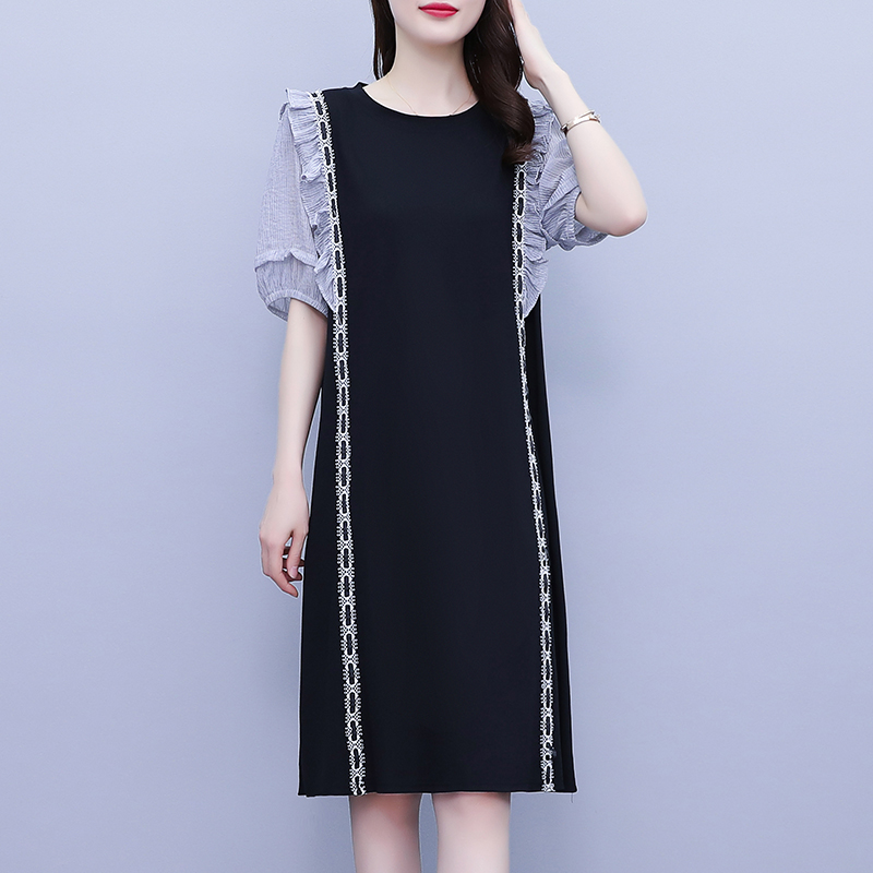เดรสคนอ้วน เดรสสาวอวบ ชุดเดรสคนอ้วนวัยรุ่น BY PLUS SIZE Girl