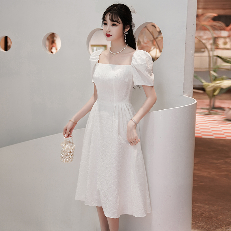 ชุดราตรี ชุดราตรีสวยหรู แบบ ทันสมัย Evening dress