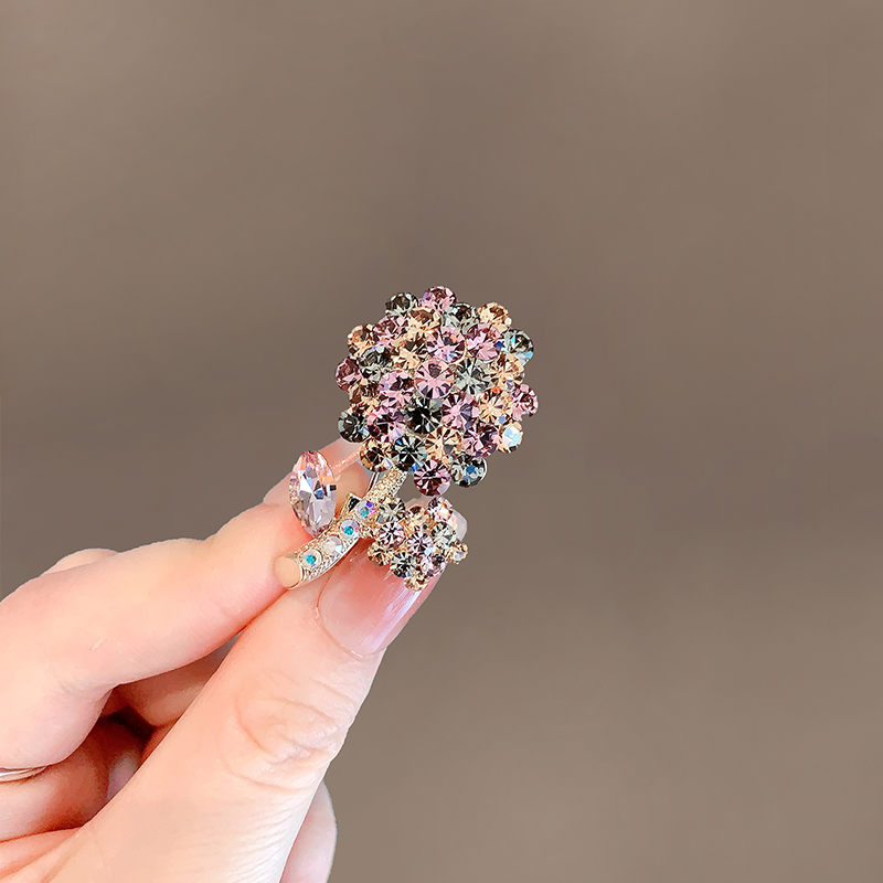 เข็มกลัด เข็มกลัดสวยๆ เข็มกลัดติดเสื้อ Brooch