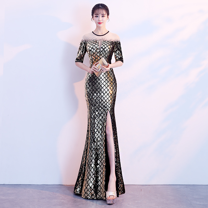 ชุดราตรี ชุดราตรีสวยหรู แบบ ทันสมัย Evening dress