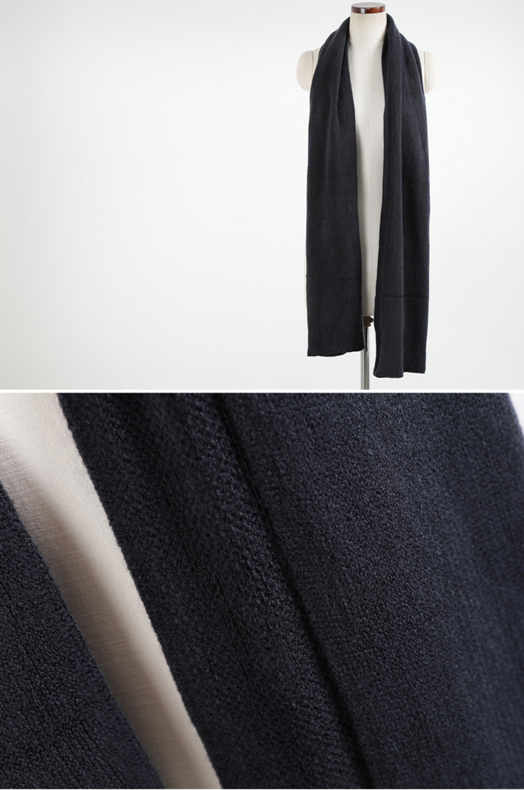 สีแดงไวน์ ผ้าพันคอไหมพรม เกาหลี เนื้อนุ่มมาก สาวๆที่กลัวคันรุ่นนี้เลยจ้า เนื้อดีค่ะ