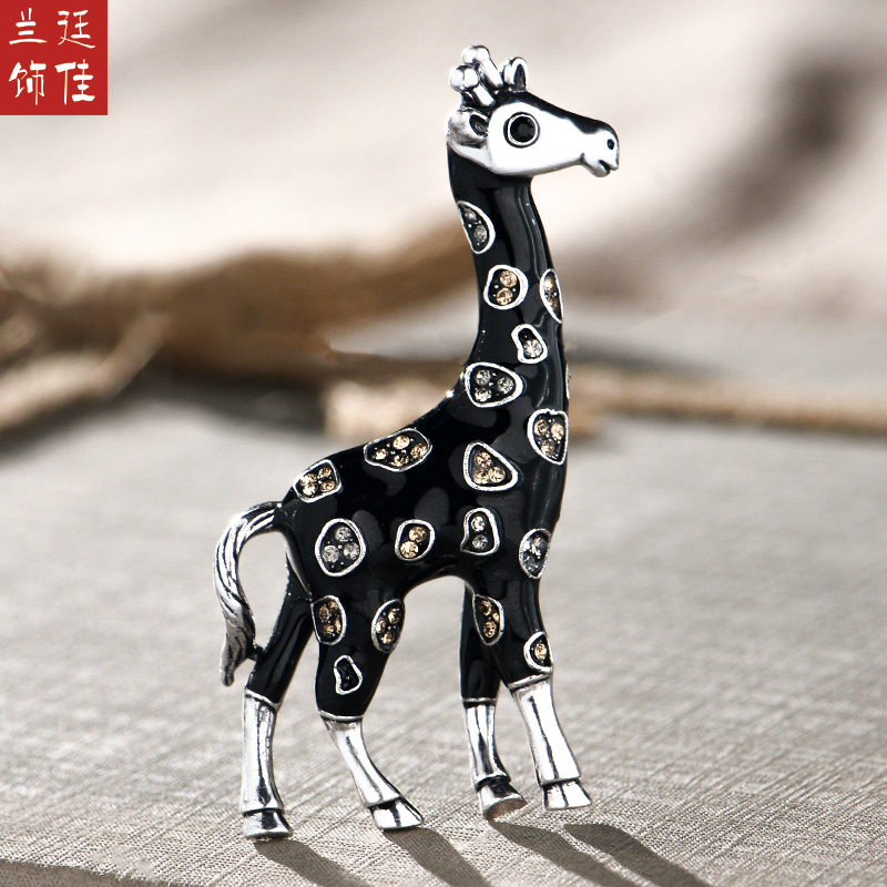 เข็มกลัด เข็มกลัดสวยๆ เข็มกลัดติดเสื้อ Brooch