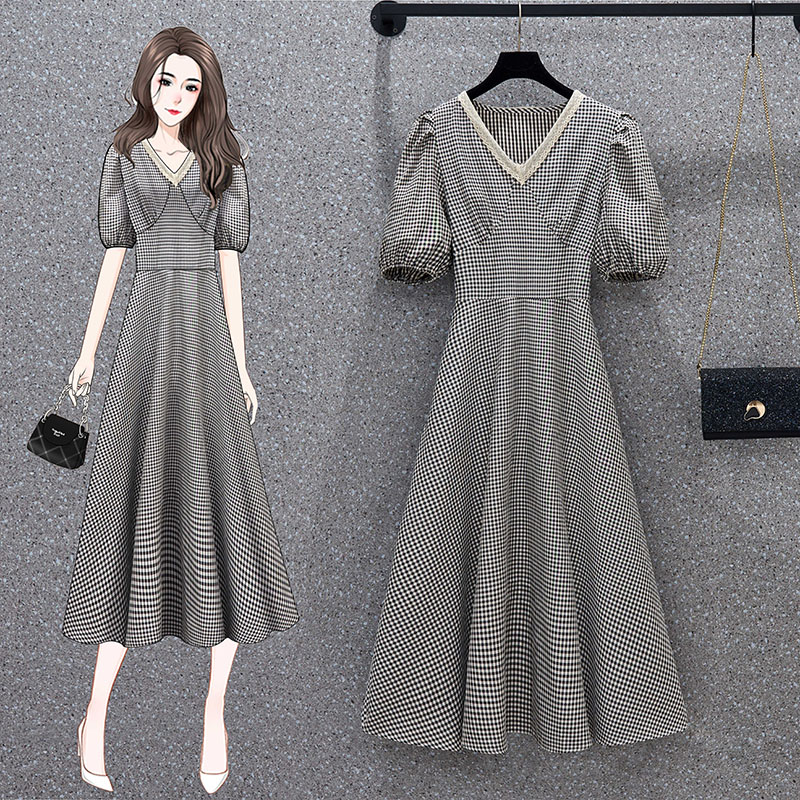 เดรสแขนสั้น มีไซส์ L-4XLอก 38-47 นิ้ว ใส่ได้ทั้งสาวหุ่นดีน่ารักจนถึงสาวอวบพลัสไซส์ จัดส่งฟรี! ทักแชทสั่งซื้อ