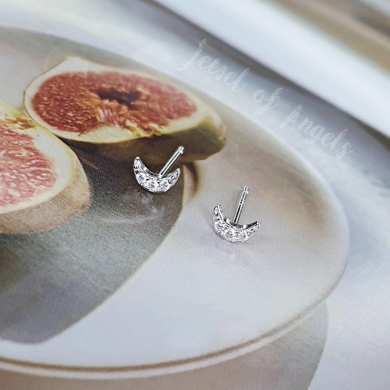 ต่างหูเงินแท้ S925 รุ่น Crescent พระจันทร์ เพชรCZ สีเงิน เงินแท้ทั้งชิ้น Silver925 ต่างหูน่ารัก ต่างหูผู้หญิง ตุ้มหูเงินแฟชั่น