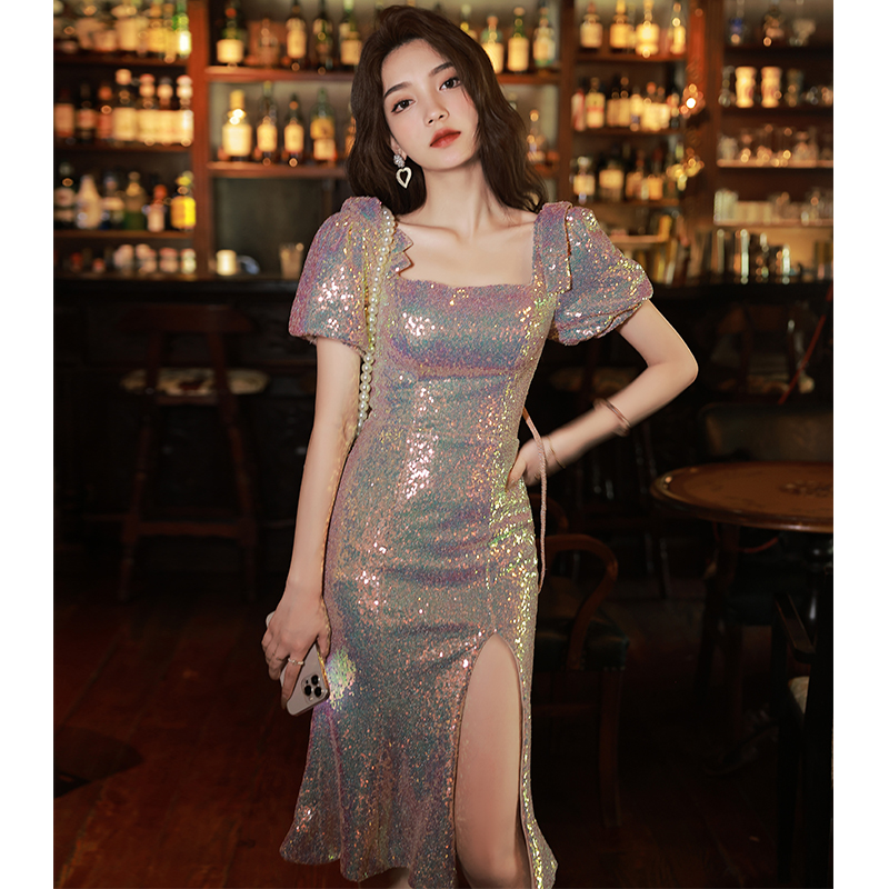 ชุดราตรี ชุดราตรีสวยหรู แบบ ทันสมัย Evening dress
