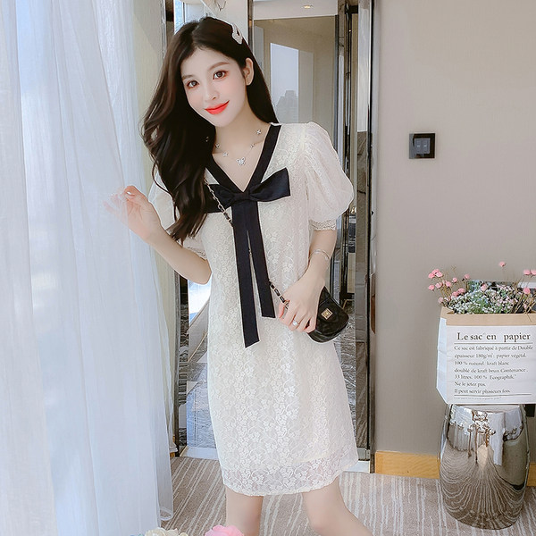 ชุดเดรสสวยๆ ชุดเดรสน่ารักๆ สไตล์เกาหลี By Meiyi women's clothing