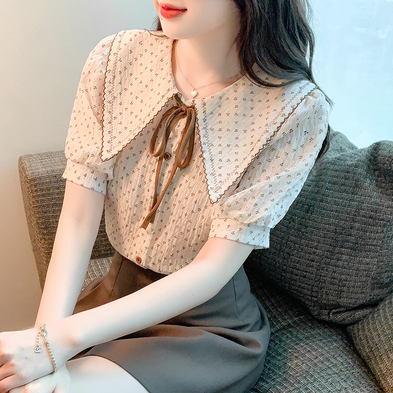 เสื้อเชิ้ตผู้หญิงแขนยาว เสื้อเชิ้ตผู้หญิงใส่ทํางาน 390 บาทต่อชิ้น ฟรีค่าจัดส่ง