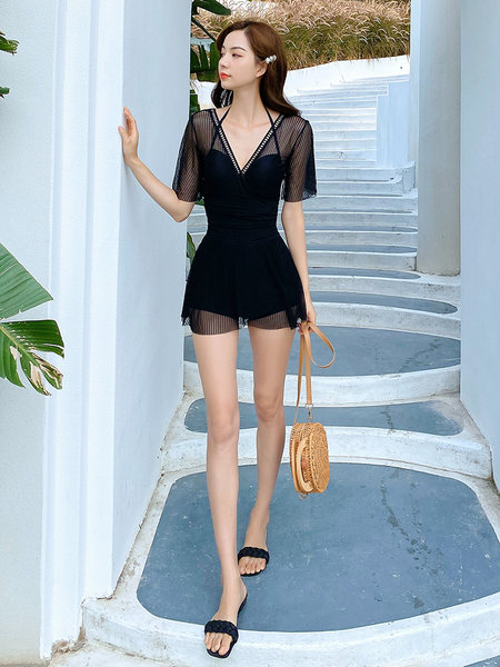 ชุดว่ายน้ำผู้หญิง ชุดว่ายน้ำน่ารัก Bikini ชุดไปทะเล