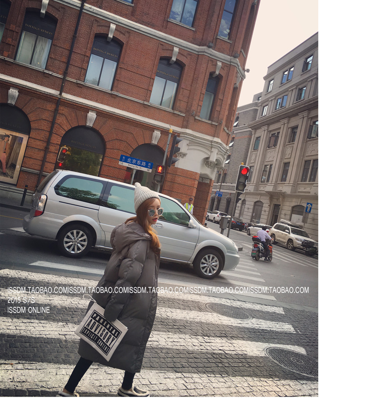 เสื้อกันหนาว สีเทา ตัวยาว ผ้าร่มกันลม บุนวมนุ่ม ซิปและกระดุมหน้า พร้อมส่งจ้า