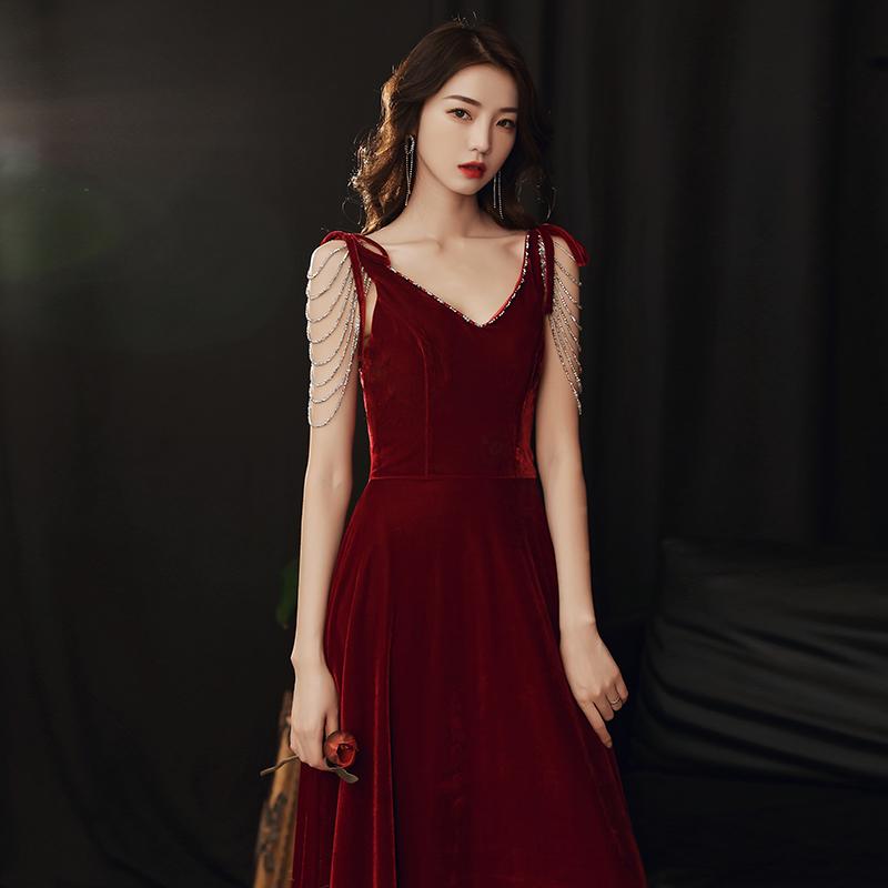 ชุดราตรี ชุดราตรีสวยหรู แบบ ทันสมัย Evening dress