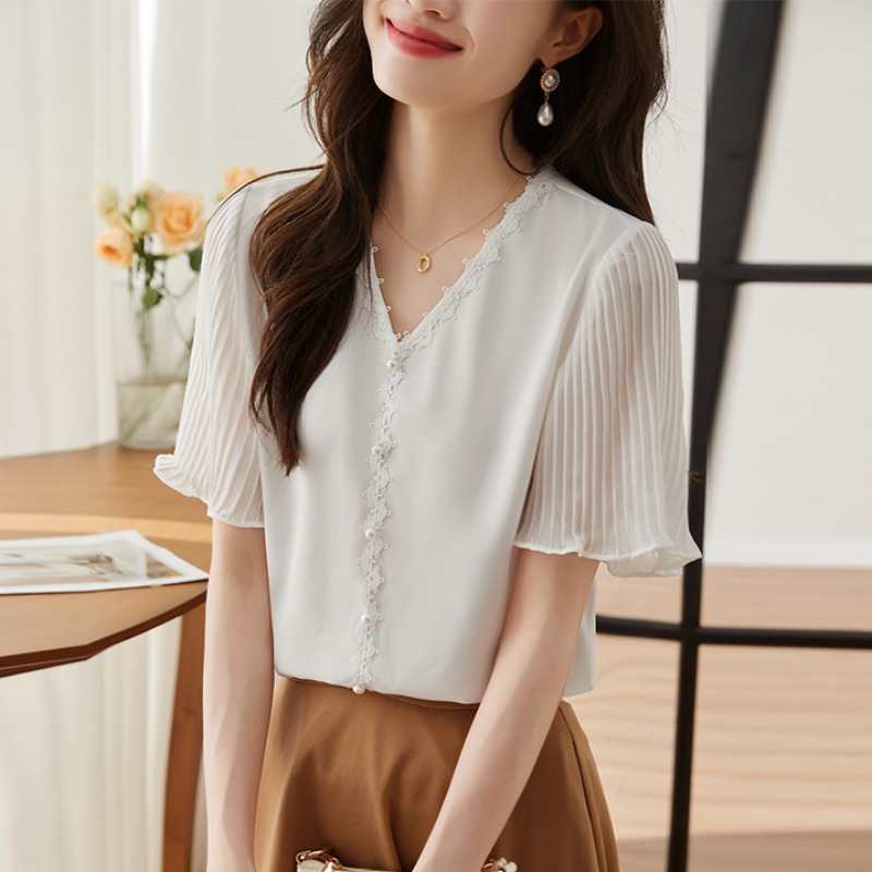 เสื้อเชิ้ตผู้หญิงแขนยาว เสื้อเชิ้ตผู้หญิงใส่ทํางาน 390 บาทต่อชิ้น ฟรีค่าจัดส่ง