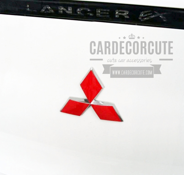 Back Mitsubishi standard reflective stickers - สติ๊กเกอร์โลโก้มิตซูบิชิ สามเหลี่ยมสีแดง ( สำหรับท้ายรถ )
