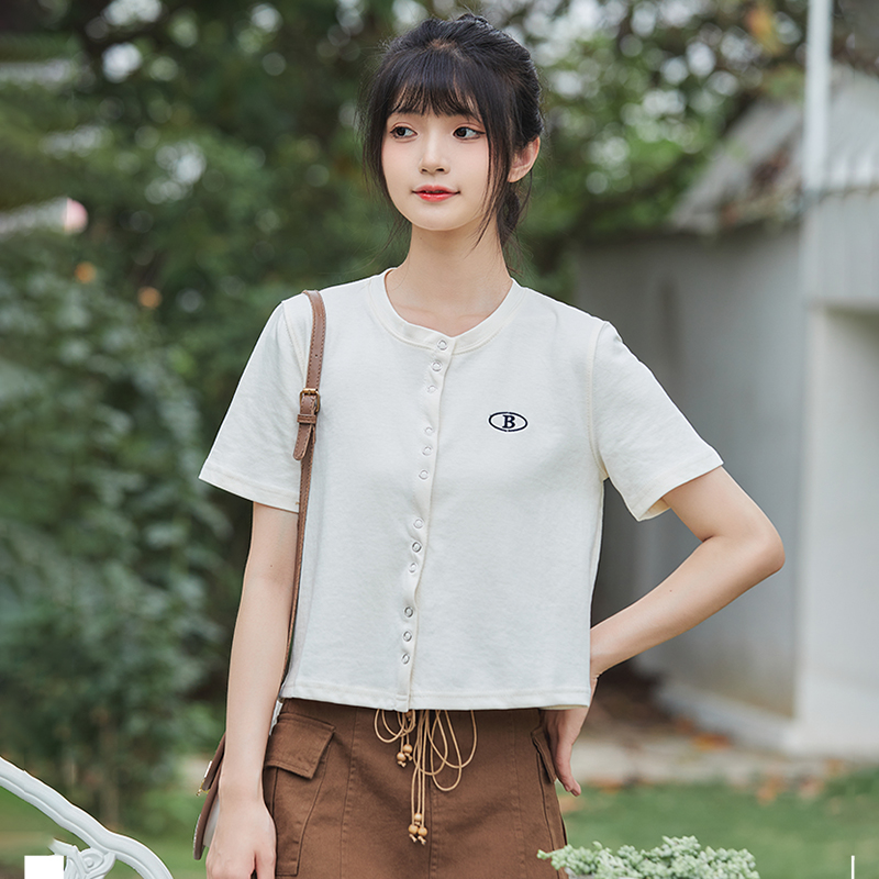 เสื้อผ้าวัยรุ่นเกาหลี เสื้อยืดวัยรุ่นผู้หญิง มีขนาด S M L XL