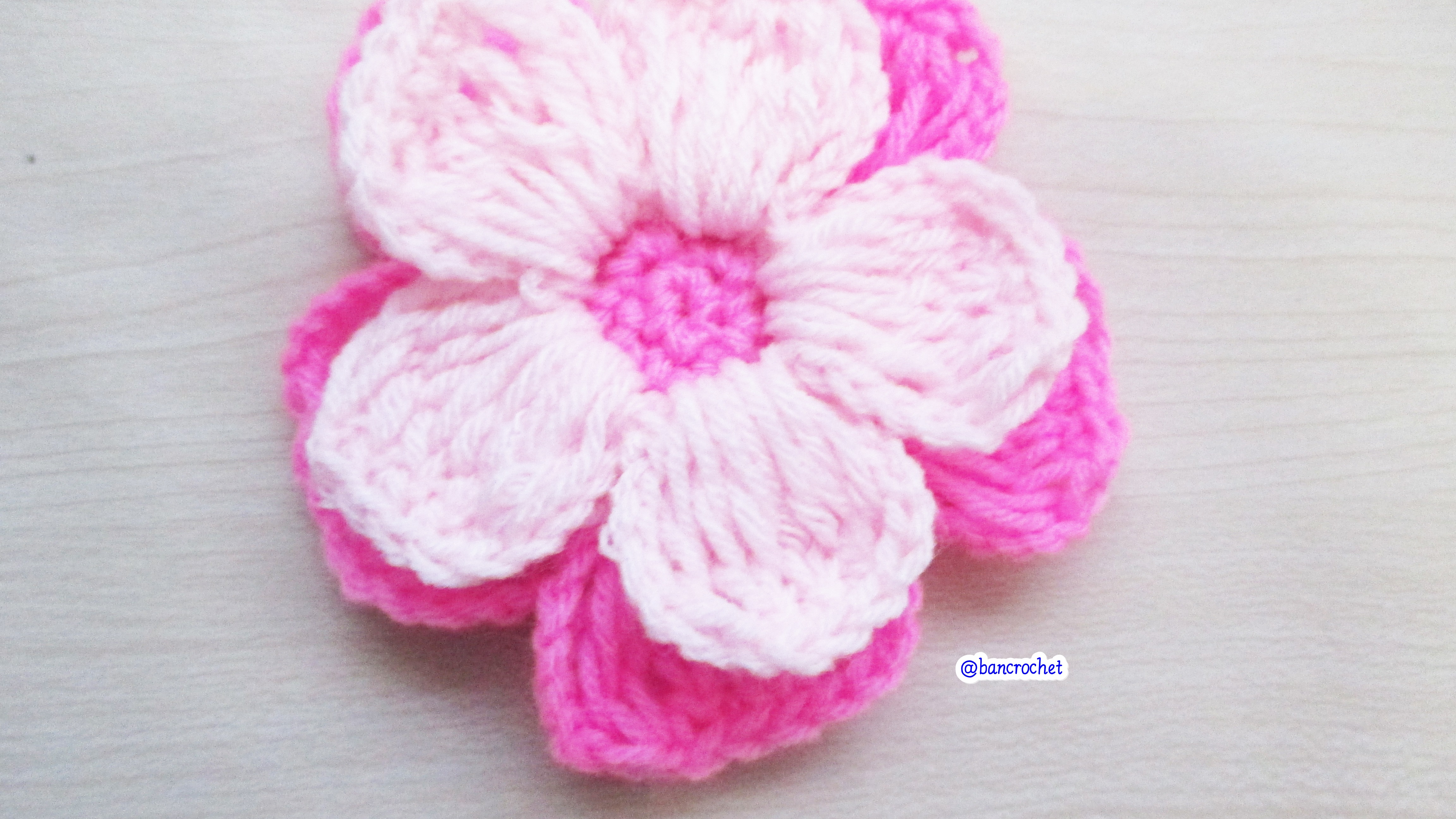 Bancrochet ดอกไม้ถักโครเชต์สองชั้น crochet Flowers ชมพู 2.5 inch