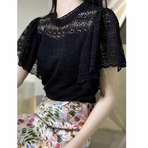 เสื้อลูกไม้ แขนสั้น
