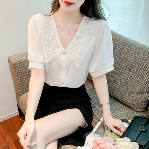 เสื้อเชิ้ตแขนยาววัยรุ่น ลายสวยๆ แบรนด์ YIL AN