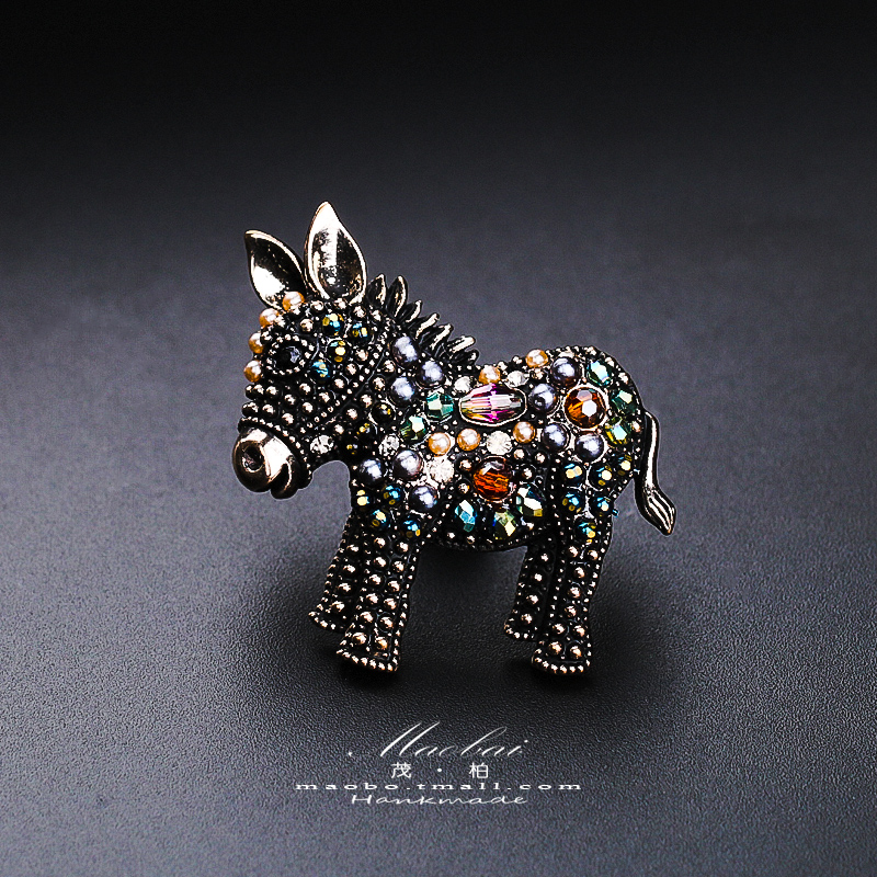 เข็มกลัด เข็มกลัดสวยๆ เข็มกลัดติดเสื้อ Brooch