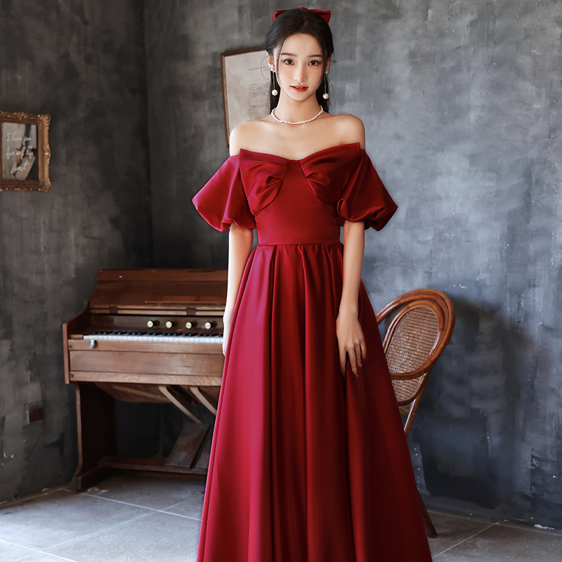 ชุดราตรี ชุดราตรีสวยหรู แบบ ทันสมัย Evening dress