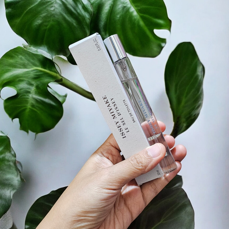 Issey Miyake Le Sel d’Issey (EAU DE TOILETTE) 10 ml.