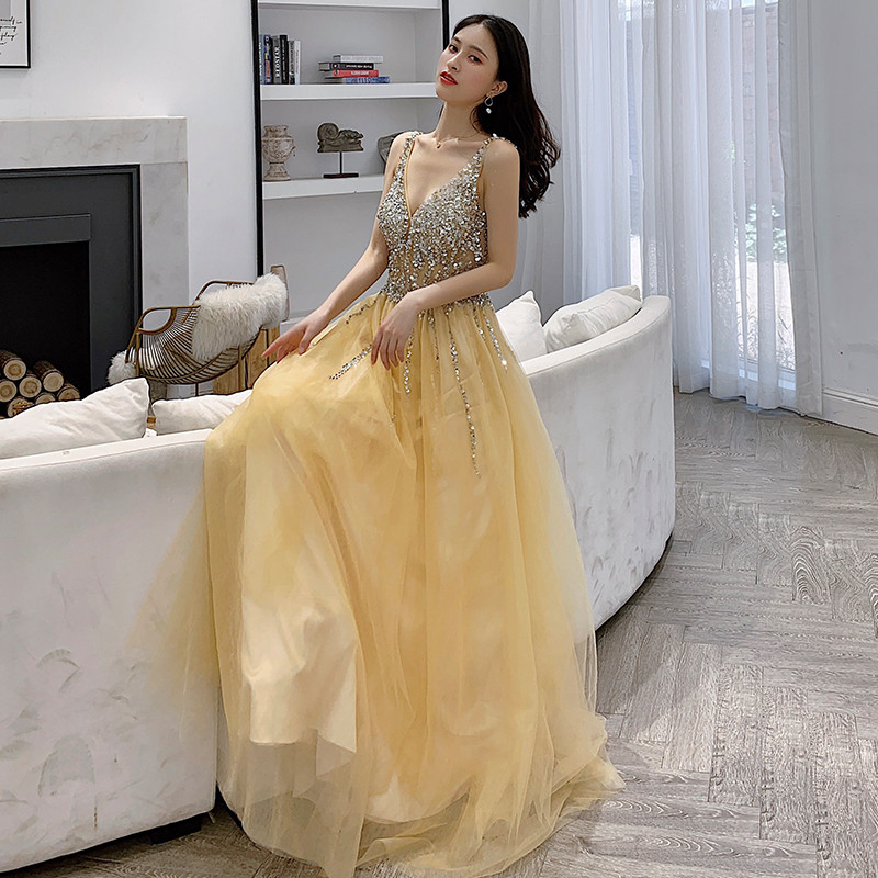 ชุดราตรี ชุดราตรีสวยหรู แบบ ทันสมัย Evening dress
