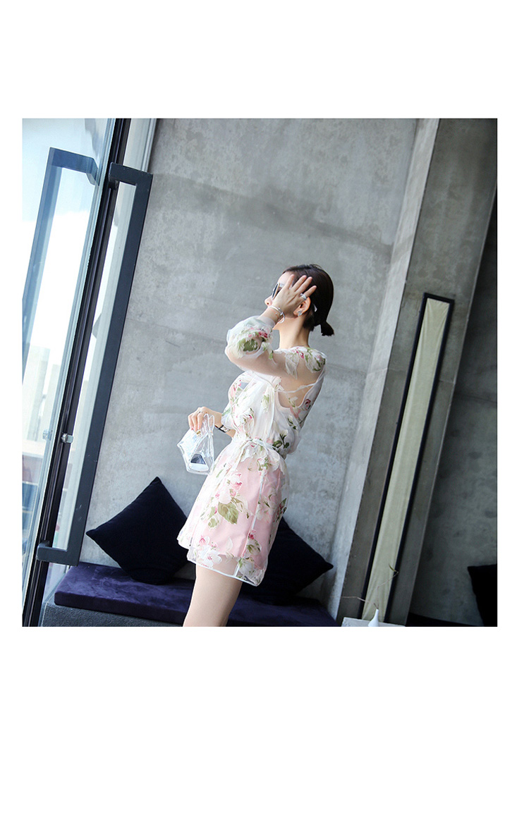 เสื้อคลุม ผ้าแก้ว พร้อมส่ง ลายดอกไม้หวานๆ แบบเก๋ไก๋ไม่เหมือนใคร