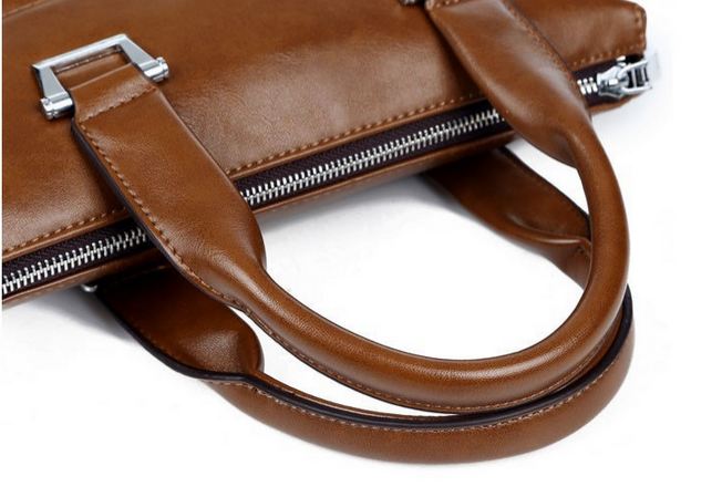 กระเป๋าถือผู้ชาย Polo หนัง Pu ขัดมัน กันน้ำ ทนทานต่อการใช้งาน ดีไซน์สวย สีน้ำตาลแดง และ น้ำตาลอ่อน กระเป๋าใส่เอกสาร ใส่ Notebook ได้ หูสายหนัง 412835