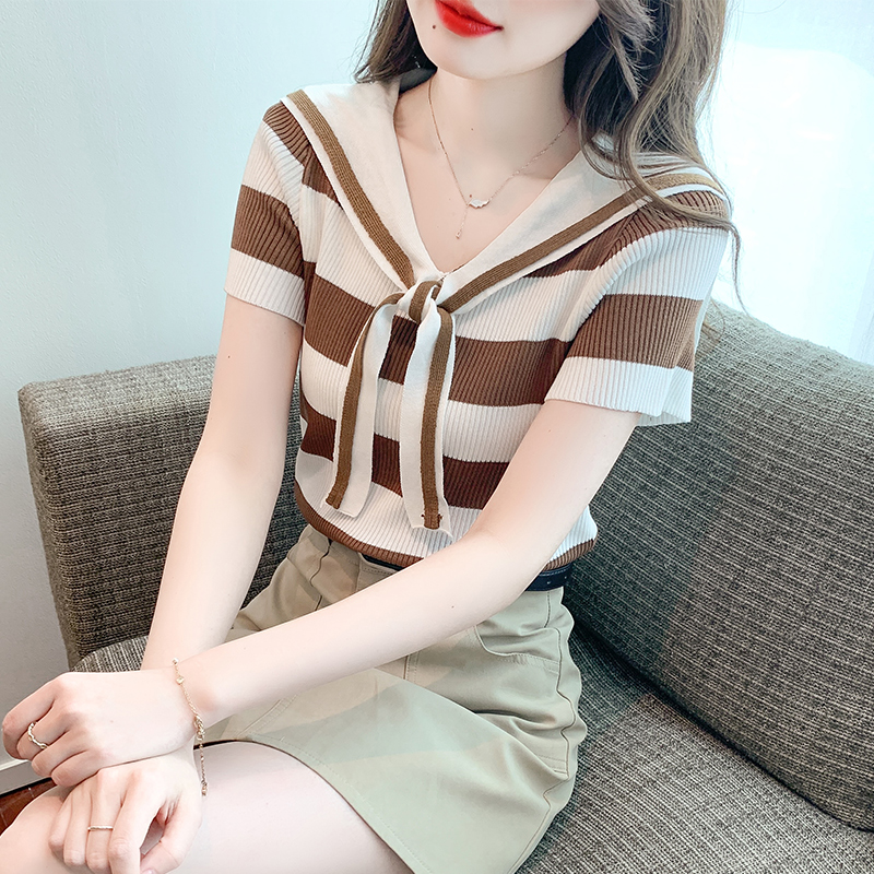 เสื้อผ้าวัยรุ่นเกาหลี เสื้อยืดวัยรุ่นผู้หญิง มีขนาด S M L XL
