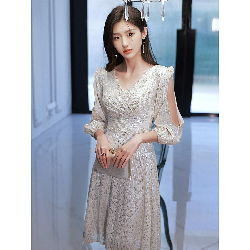 ชุดราตรี ชุดราตรีสวยหรู แบบ ทันสมัย Evening dress