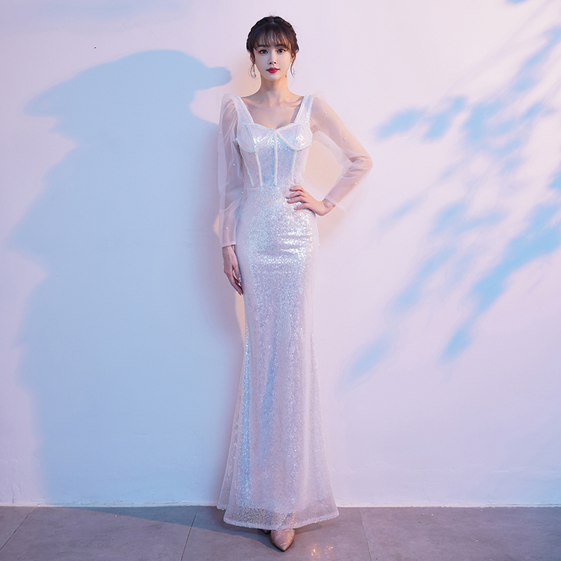 ชุดราตรี ชุดราตรีสวยหรู แบบ ทันสมัย Evening dress