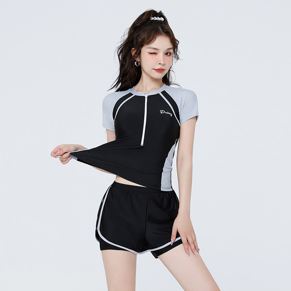 ชุดว่ายน้ำผู้หญิง ชุดว่ายน้ำน่ารัก Bikini ชุดไปทะเล