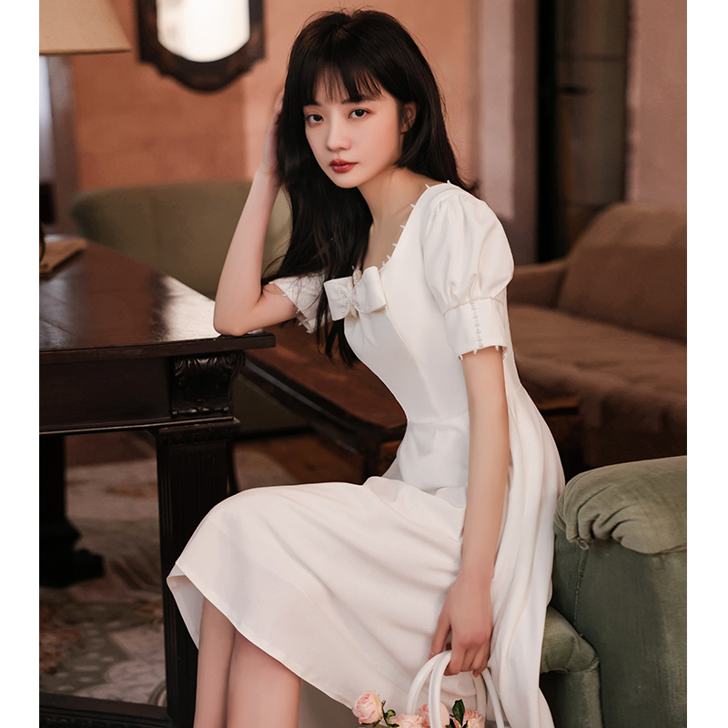 ชุดราตรี ชุดราตรีสวยหรู แบบ ทันสมัย Evening dress