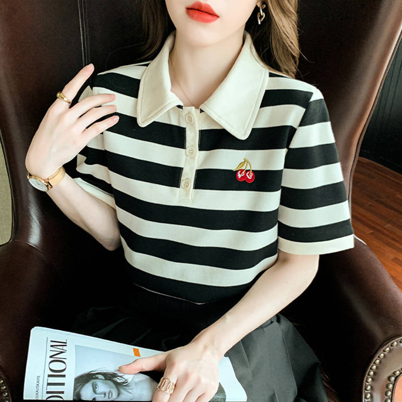 เสื้อยืดวัยรุ่นน่ารักๆ เสื้อวัยรุ่นแขนสั้น เสื้อผ้าวัยรุ่นเกาหลี แบรนด์ Wiyike